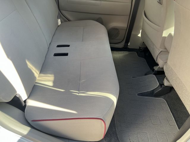 TOYOTA PIXIS SPACE 2012