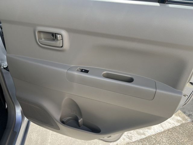 TOYOTA PIXIS SPACE 2012