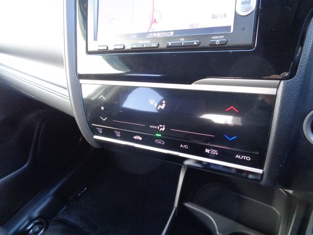 HONDA FIT HYBRID 2015