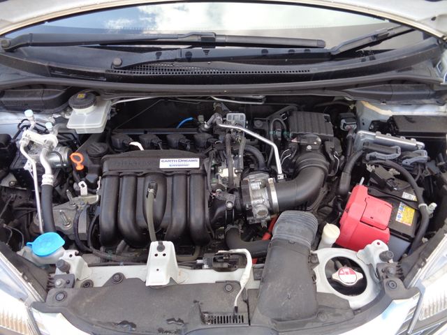 HONDA FIT HYBRID 2015