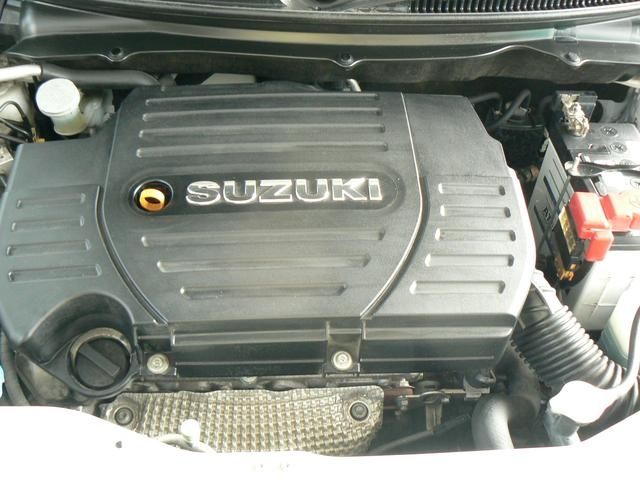 SUZUKI SWIFT 2013