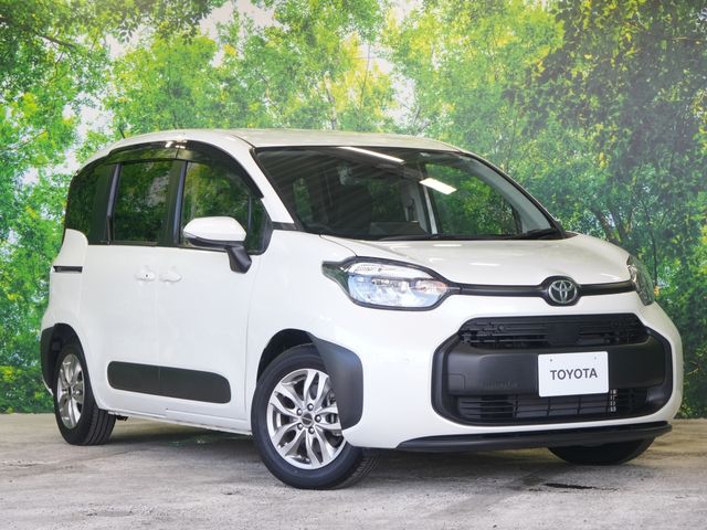 TOYOTA SIENTA 2022