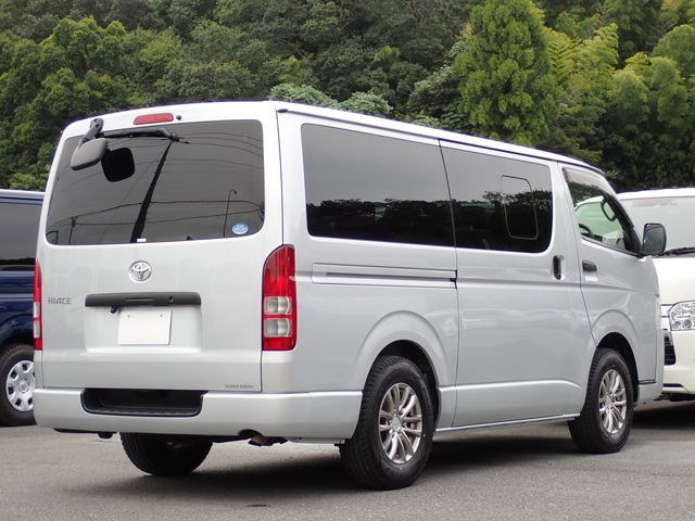 TOYOTA HIACE van 2WD 2019