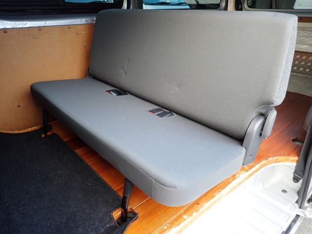 TOYOTA HIACE van 2WD 2019