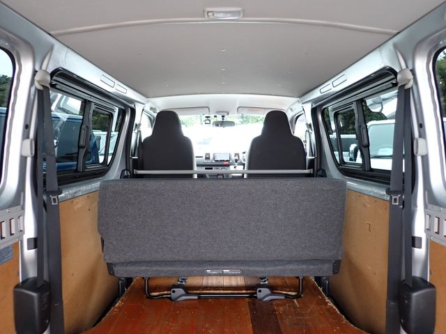 TOYOTA HIACE van 2WD 2019