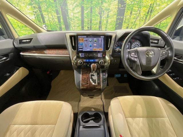 TOYOTA ALPHARD 2018