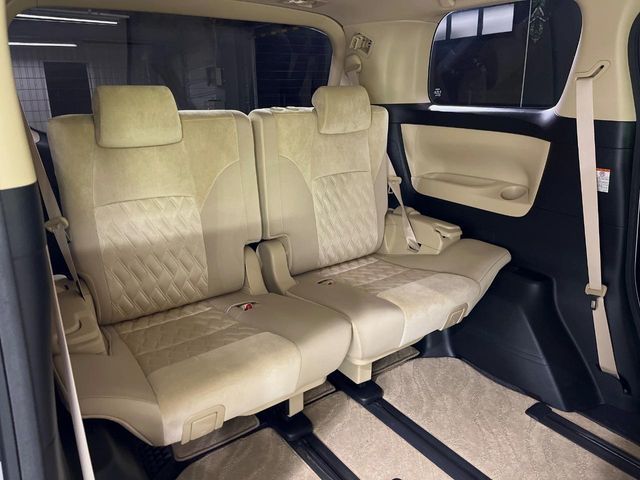 TOYOTA ALPHARD 2018