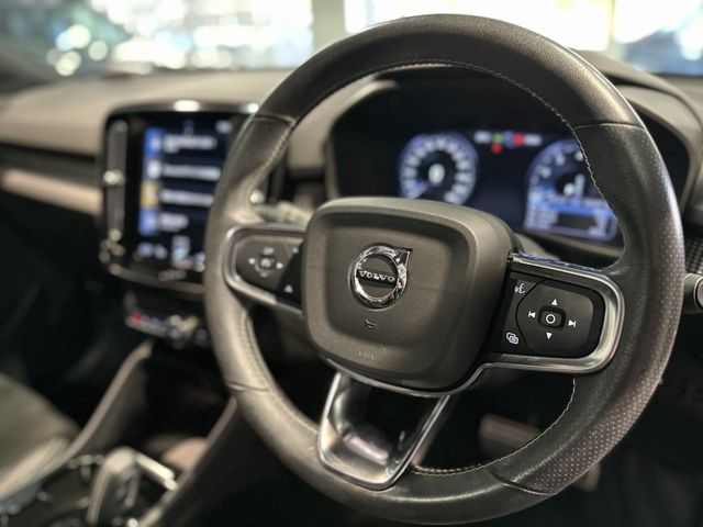 VOLVO VOLVO XC40 2021