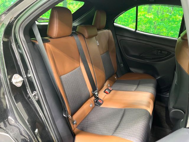 TOYOTA YARIS CROSS HYBRID 2022