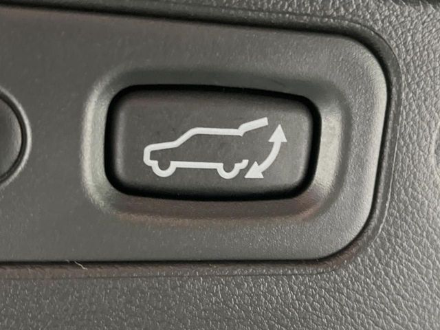 MITSUBISHI DELICA D:5 4WD 2024