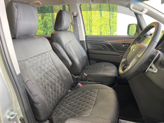 MITSUBISHI DELICA D:5 4WD 2024