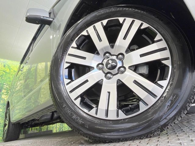 MITSUBISHI DELICA D:5 4WD 2024