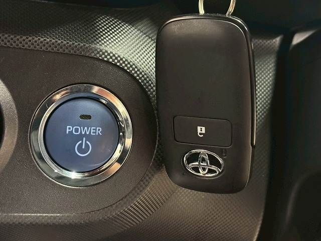 TOYOTA RAIZE HYBRID 2021