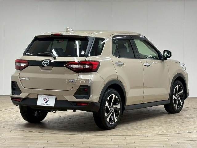 TOYOTA RAIZE HYBRID 2021