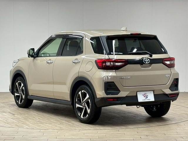 TOYOTA RAIZE HYBRID 2021