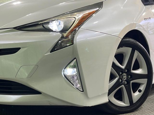 TOYOTA PRIUS 2017