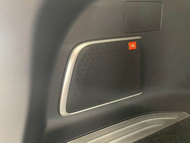 TOYOTA HARRIER HYBRID 2023