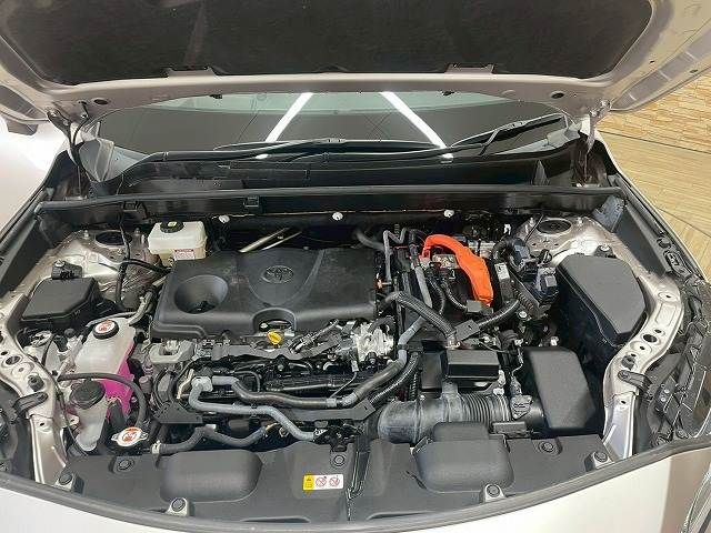 TOYOTA HARRIER HYBRID 2023