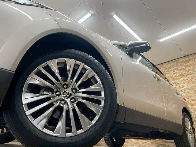 TOYOTA HARRIER HYBRID 2023