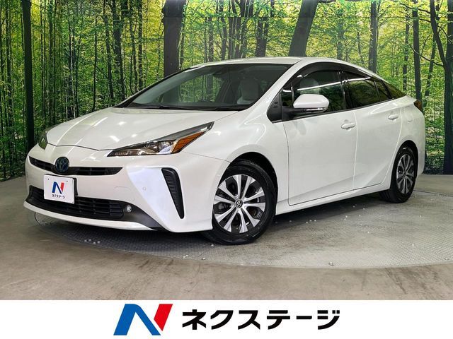 TOYOTA PRIUS 2021