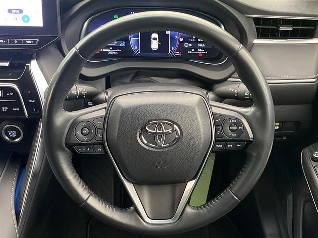 TOYOTA HARRIER 2WD 2023