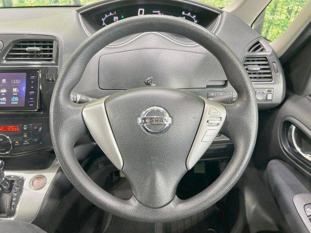 NISSAN SERENA  WG 2011