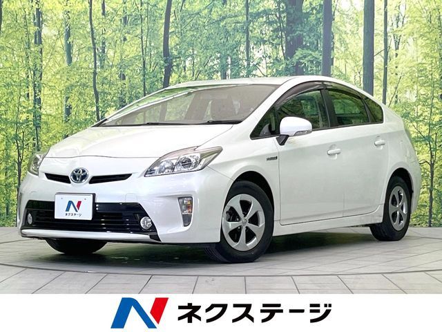 TOYOTA PRIUS 2015