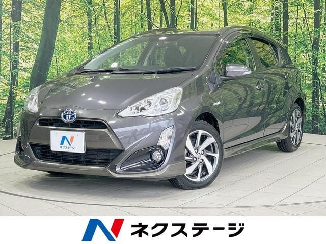 TOYOTA AQUA 2015