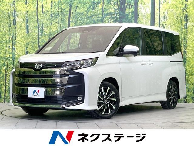 TOYOTA NOAH 2022
