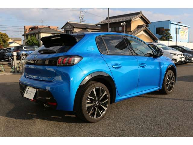 PEUGEOT PEUGEOT 208 2022