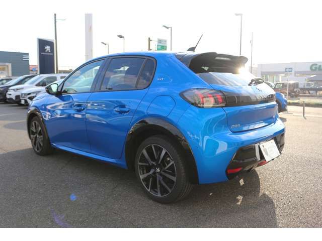 PEUGEOT PEUGEOT 208 2022