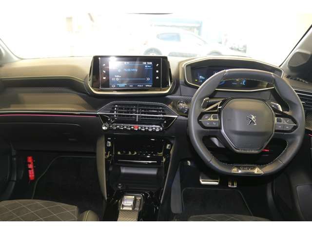 PEUGEOT PEUGEOT 208 2022