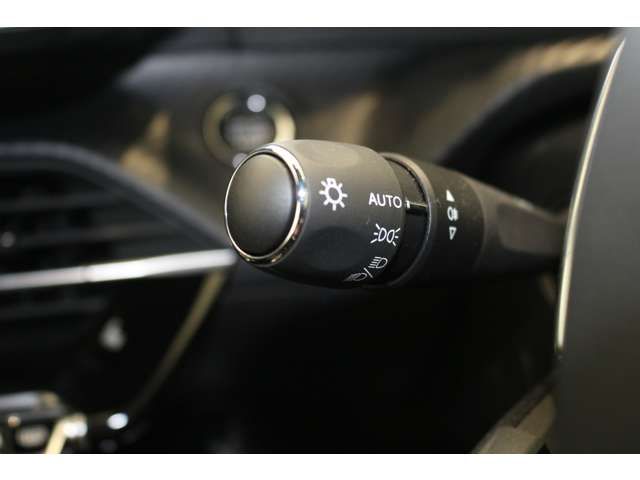 PEUGEOT PEUGEOT 208 2022