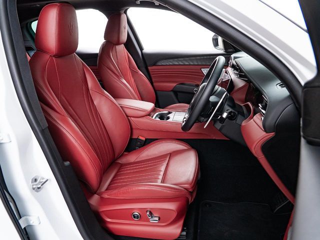 MASERATI MASERATI Grecale 2023