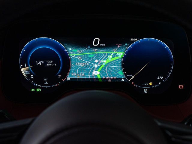 MASERATI MASERATI Grecale 2023