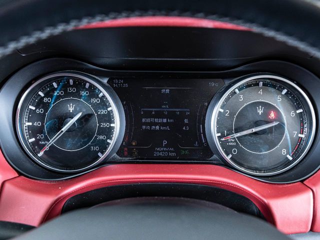 MASERATI MASERATI GHIBLI Sedan 2021