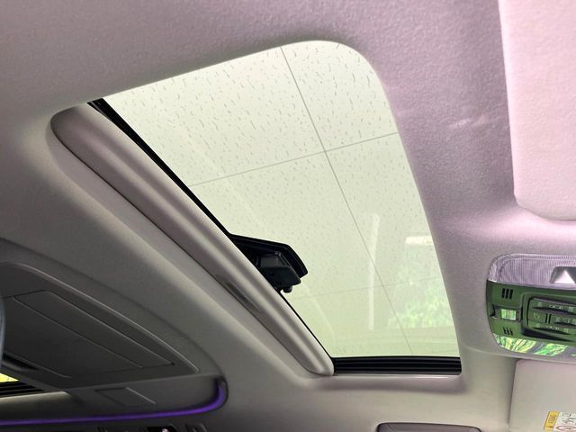 TOYOTA VELLFIRE 2019