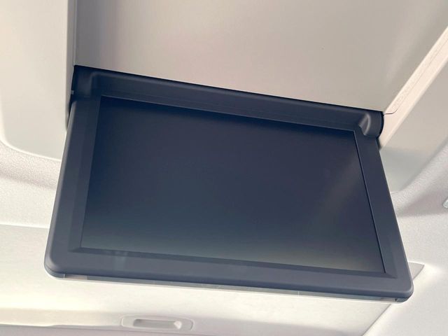 TOYOTA VELLFIRE 2019