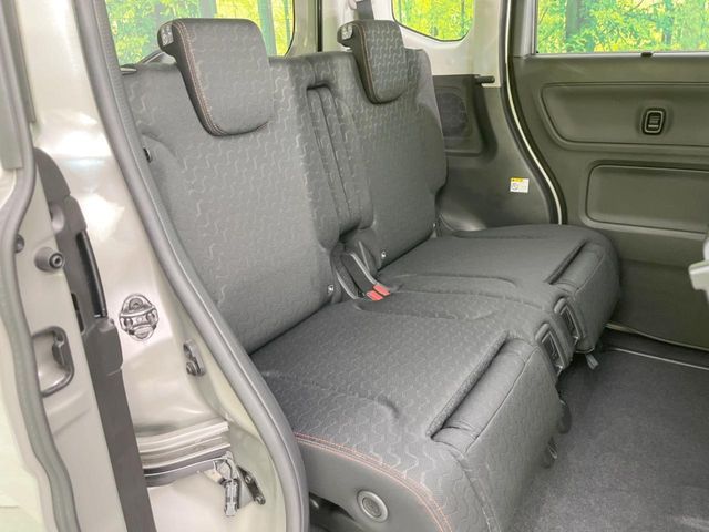 SUZUKI Spacia GEAR 2024