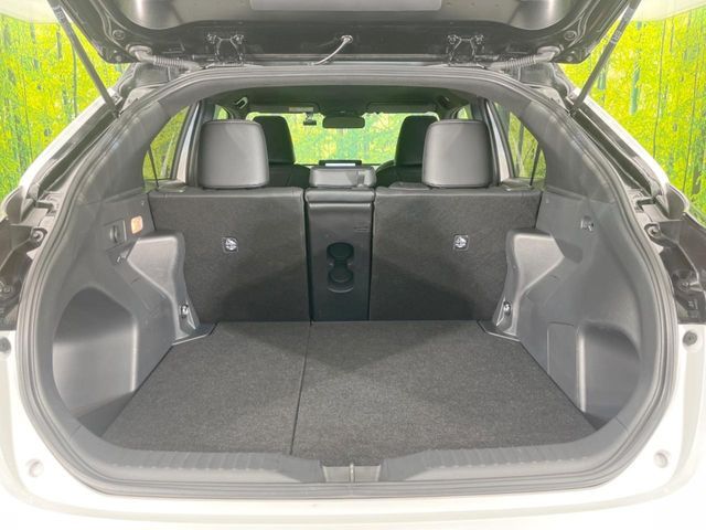 TOYOTA YARIS CROSS 2025