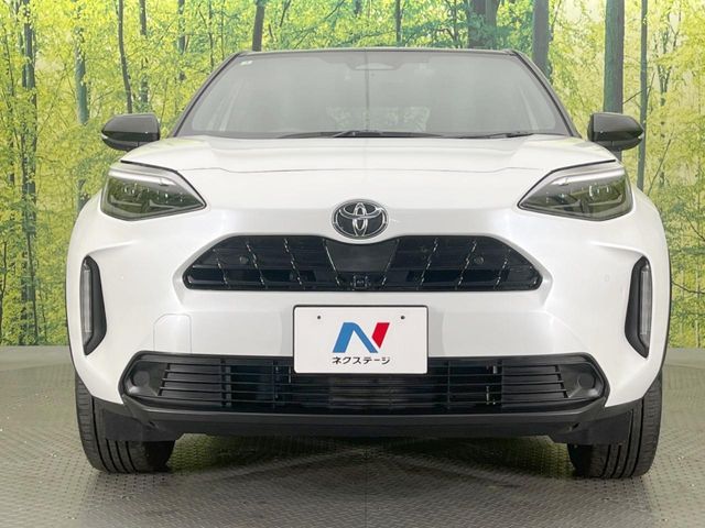 TOYOTA YARIS CROSS 2025