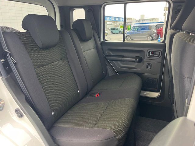 SUZUKI JIMNY NOMADE 2025