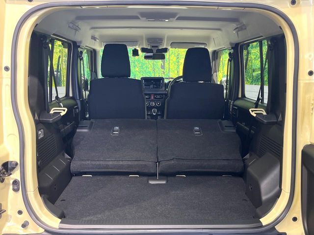 SUZUKI JIMNY NOMADE 2025