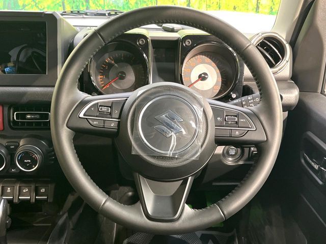 SUZUKI JIMNY NOMADE 2025