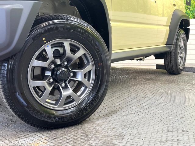 SUZUKI JIMNY NOMADE 2025