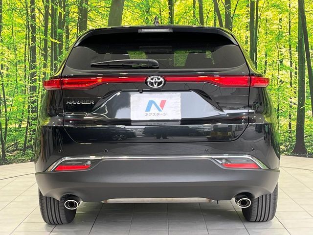 TOYOTA HARRIER 2WD 2022