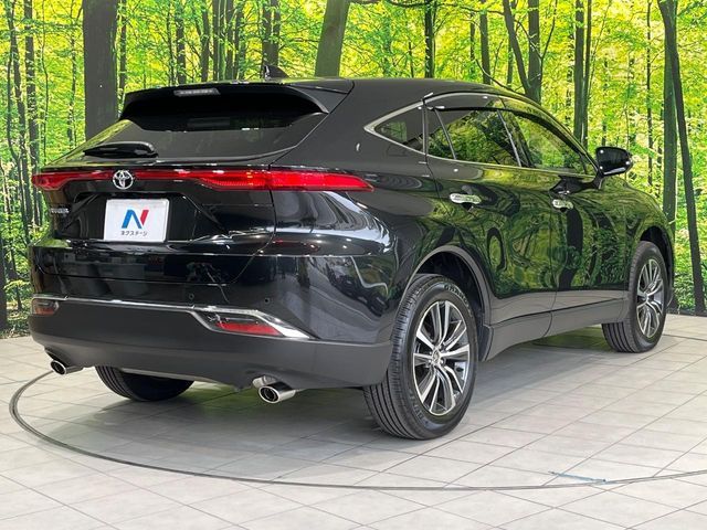 TOYOTA HARRIER 2WD 2022