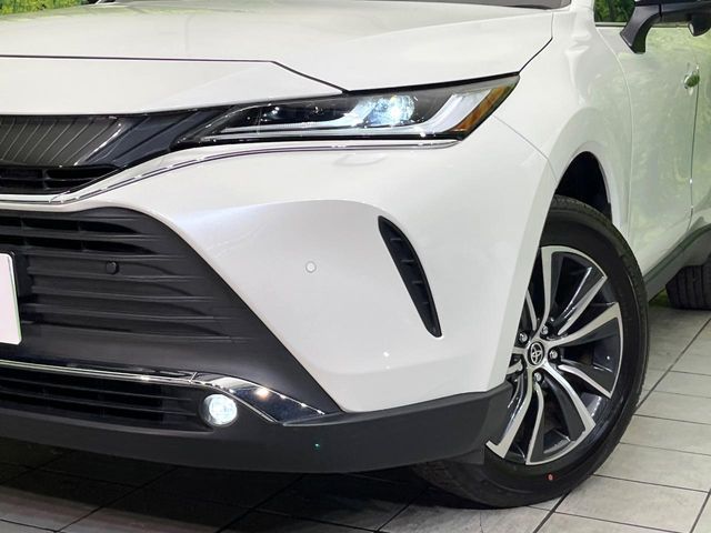 TOYOTA HARRIER 2WD 2022