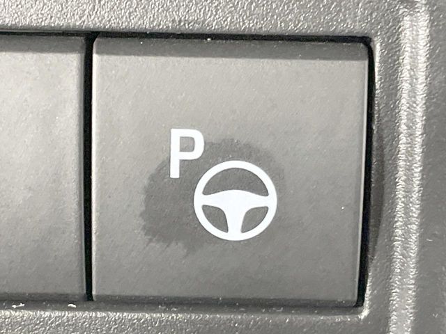 TOYOTA COROLLA CROSS HYBRID 2025