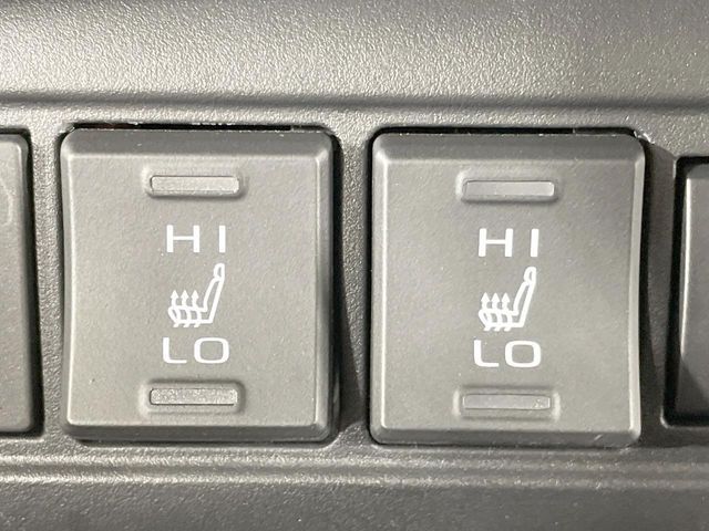 TOYOTA COROLLA CROSS HYBRID 2025